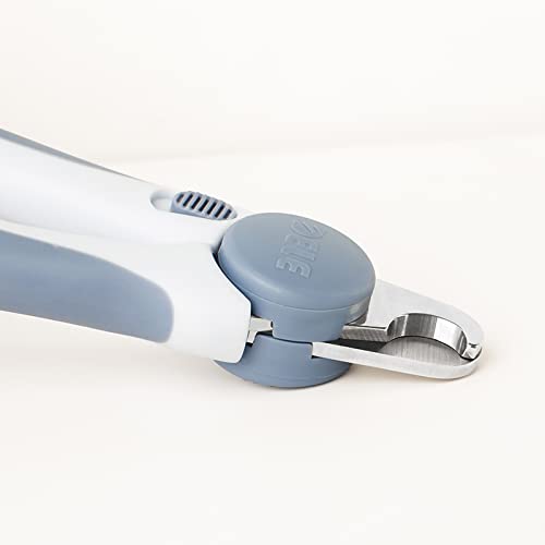 Professional dog nail clippers and cat trimmers with protective cover and safety lock, medium and large varieties, and a straight comb in blue