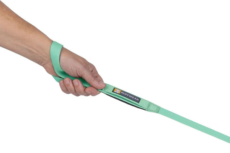Ruffwear, Hi & Light Dog Leash, Ultralight 4.5 ft Lead with Lockable Swivel Crux Clip and Pick‑Up Bag Pocket, Minimalist Packable Webbing for Everyday Walks, Sage Green - PawsPlanet Australia