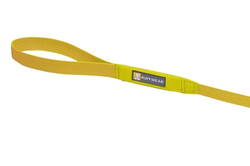 Ruffwear, Hi & Light Dog Leash, Ultralight 4.5 ft Lead with Lockable Swivel Crux Clip and Pick‑Up Bag Pocket, Minimalist Packable Webbing for Everyday Walks, Lichen Green - PawsPlanet Australia
