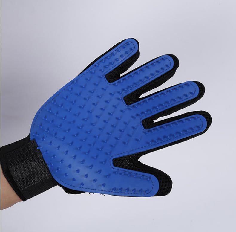 GentleGroom 259-Tip Pet Hair Removal Glove – Deshedding & Grooming Glove for Dogs & Cats, Washable, Adjustable Wrist, Fur Peels Off Clean, Perfect Pet Grooming Glove for Cats & Dogs - PawsPlanet Australia