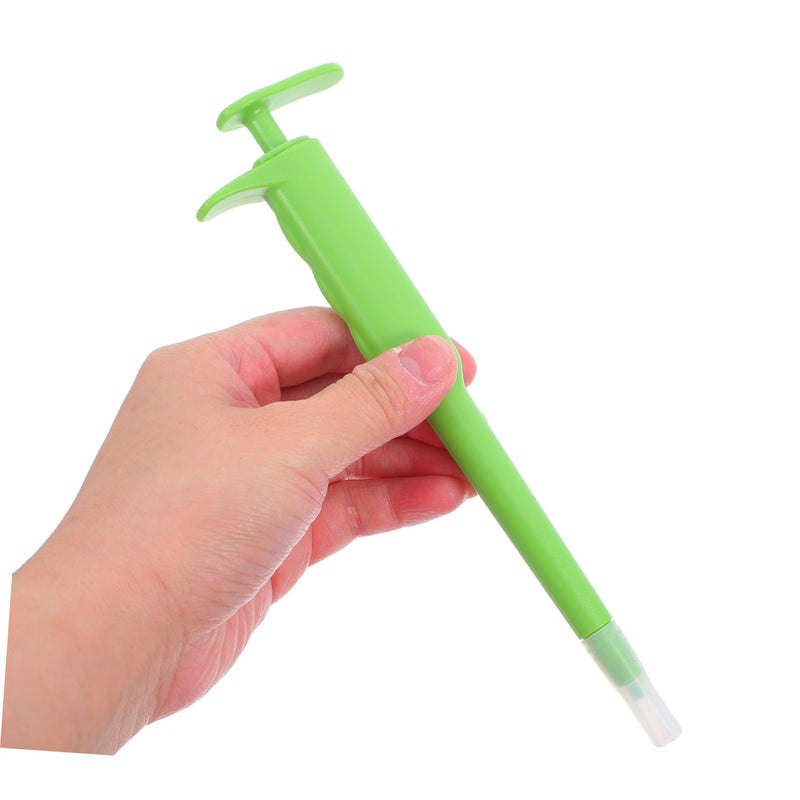 Pet Medicine Feeder Push Style ABS Material Safe Medicine Dispenser for Dogs and Cats with Precise Dosage and Simple Pet Feeding Instrument
