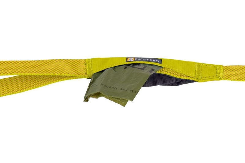 Ruffwear, Hi & Light Dog Leash, Ultralight 4.5 ft Lead with Lockable Swivel Crux Clip and Pick‑Up Bag Pocket, Minimalist Packable Webbing for Everyday Walks, Lichen Green - PawsPlanet Australia