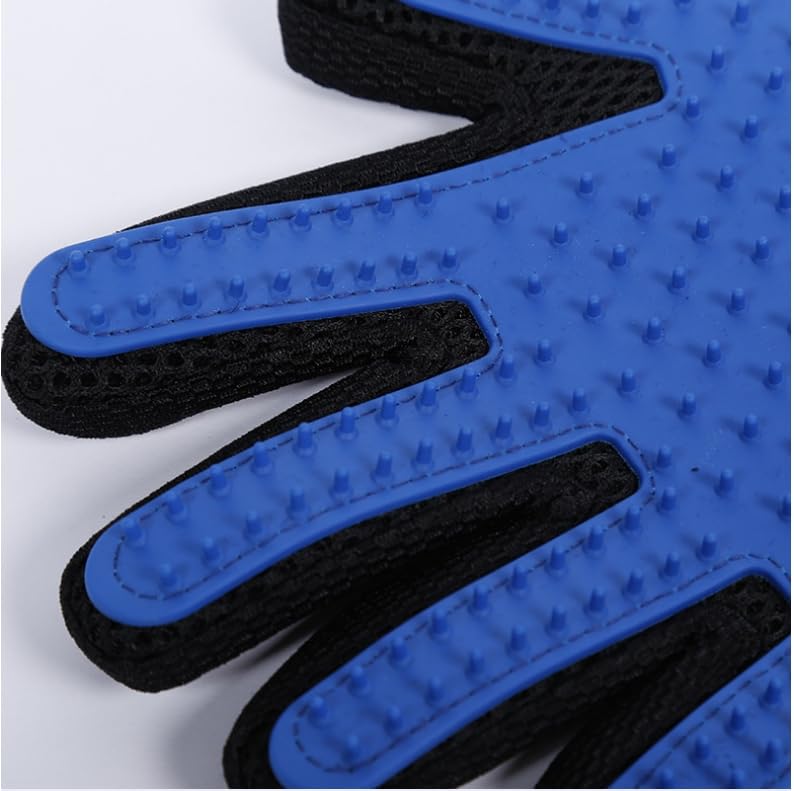 GentleGroom 259-Tip Pet Hair Removal Glove – Deshedding & Grooming Glove for Dogs & Cats, Washable, Adjustable Wrist, Fur Peels Off Clean, Perfect Pet Grooming Glove for Cats & Dogs - PawsPlanet Australia