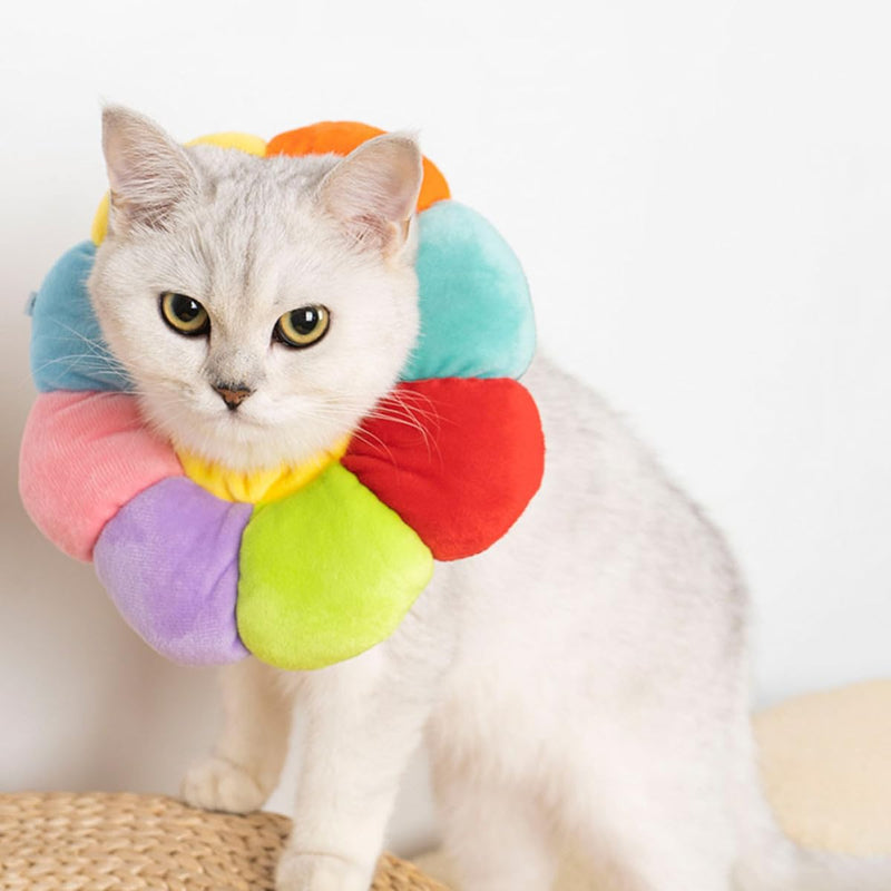 SHINEOFI Sunflower-Shaped Wound Healing Collar for Pets, Made of Washable PP Cotton Material, Scratch-Resistant, Lightweight and Easy to Take Off, for Fun Party Days