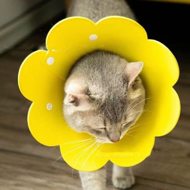 Zerodis Cat Recovery Collar, Cat Cone, Elizabethan Cat Collar, 3 Pieces, with Snap Closure, Soft Felt, Cute Sunflower Shape, Anti-Licking After Surgery (S) S