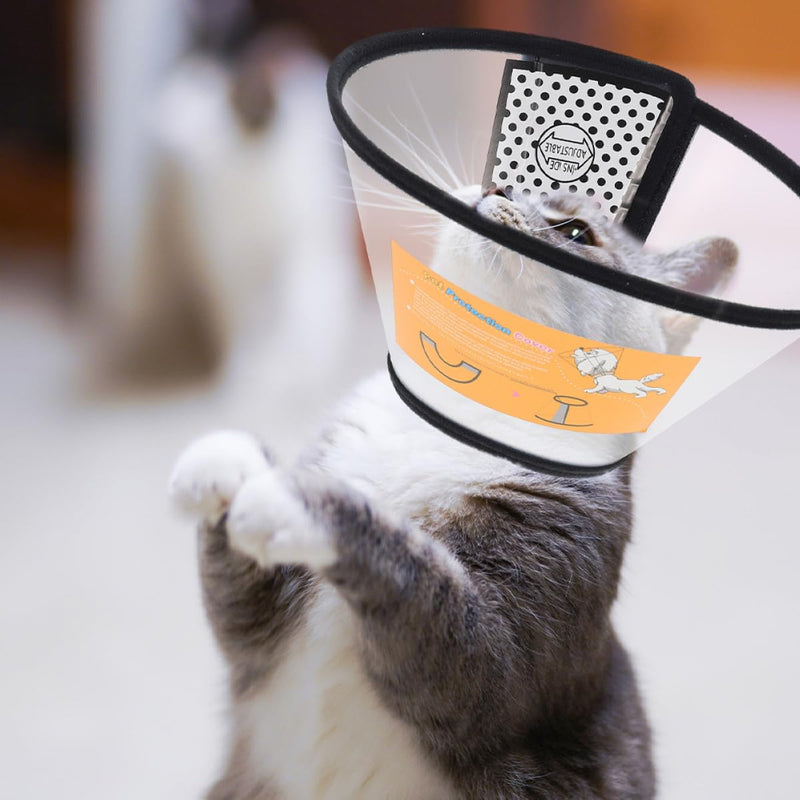 Adjustable cat collar made of soft PP. Comfortable recovery collar for cats and dogs. Easy to use and protects against licking after surgery.