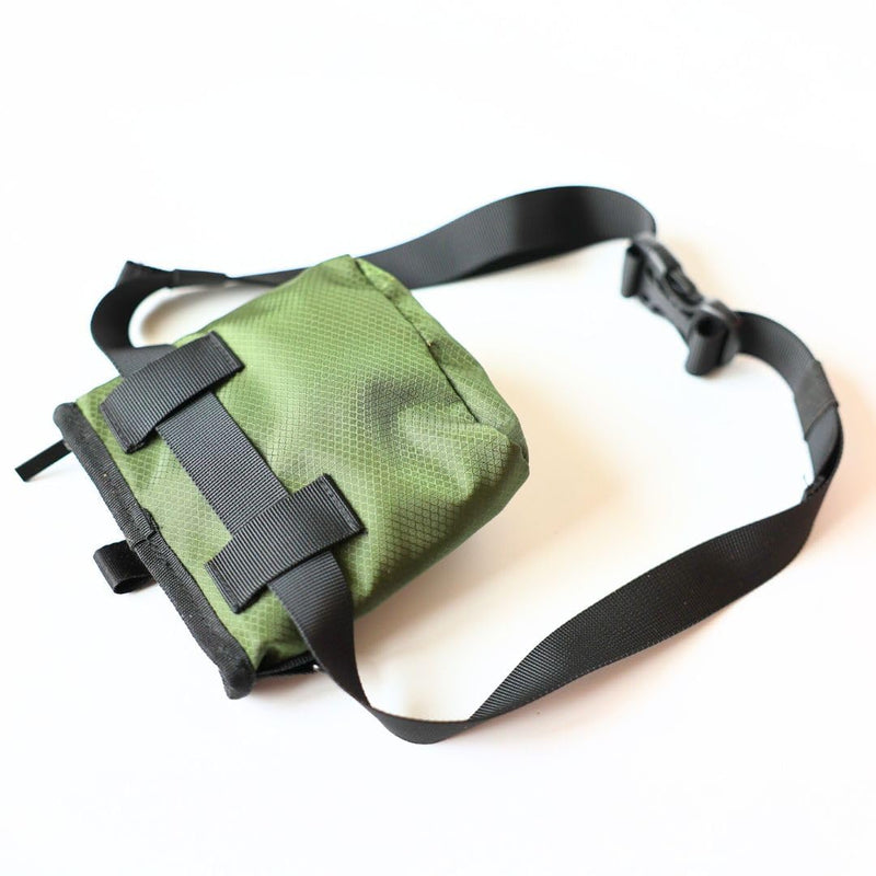 Callieco Mini Dog Treat Pouch with Magnetic & Zipper Closure | Small Waist Belt Training Behavior Aid Bag for Dog Walking with Poop Bag Dispenser (Green) Green - PawsPlanet Australia