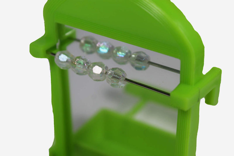 Penn-Plax Bird Life Perch Mirror with Cup - Interactive Bird Mirror for Cage with Beads & Seed Holder - Stimulating Toy - Perch Accessory for Parakeets, Finches, and Small Birds - 2.5 x 3.5 Inches Perch/Mirror/Feeder