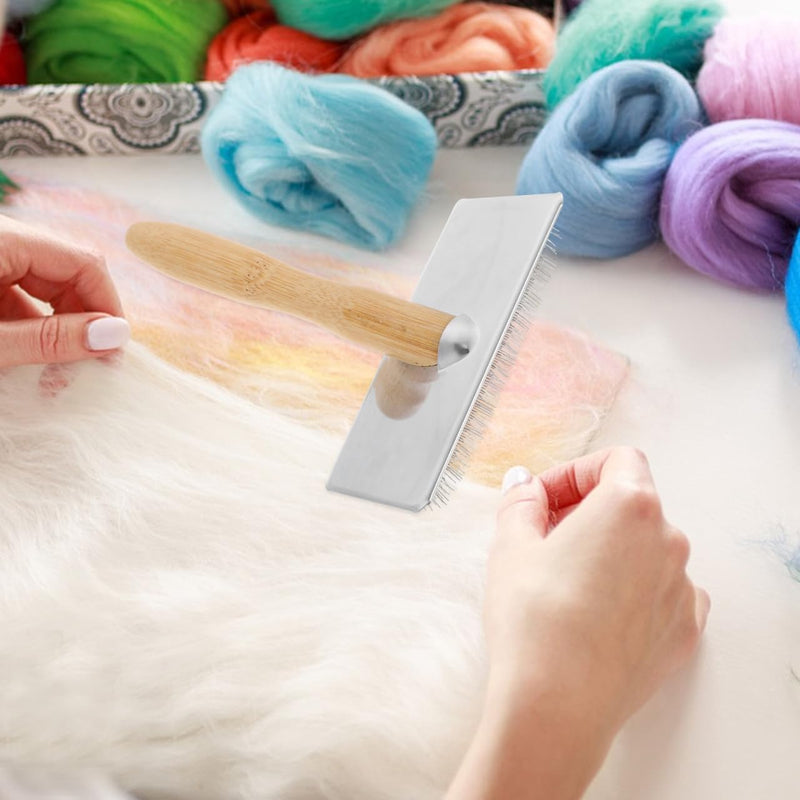 Versatile Wool Comb with Ergonomic Bamboo Handle, Quick Felting and Carding for Wool, Pet Care, Suitable for Craft Projects and Animal Fur Care