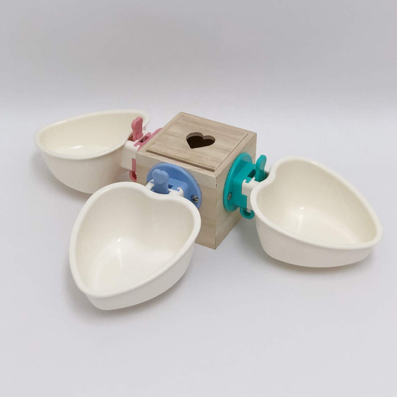 Choco Nose Patented Removable Heart Shaped Food Bowl for Dogs/Puppies/Rabbits/Cats/Guinea Pigs/Chinchillas/Birds -Water Dish for Small Pets or Animals - for Wire Cages or Crates Pink - PawsPlanet Australia