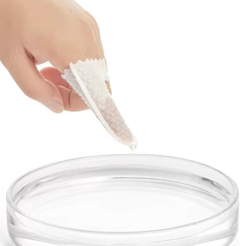 H&H Pets Disposable Finger Toothbrush Dental Dry Wipes -Ultra Soft, Fragrance Free, Hypoallergenic, 20 Count - PawsPlanet Australia
