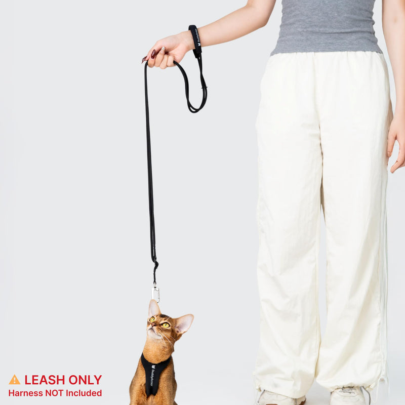 Hands Free Cat Leash Lightweight 4.1-7.2FT Adjustable Durable Rope Leash with Padded Handle, Versatile Crossbody Waist Lead for Cats Puppy ?26lbs Outdoor Walking (Burgundy, S) Burgundy - PawsPlanet Australia