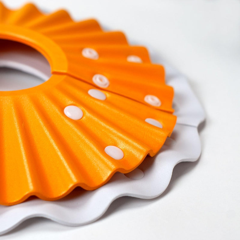 AQPET - Soft Elizabethan Collar for Cats, Lightweight and Flexible Plastic, Adjustable, Double Layer Design, Ideal for Post-Operative Recovery and Wound Protection - Orange, Large