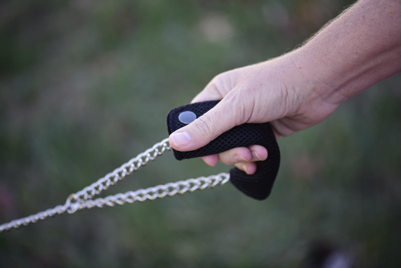 Stainless Steel Chain Dog Leash (Large and Medium Dogs (2.5mm - 4 Foot Length) Removable and Washable Fabric Handle 1.2 Meters Long Large and Medium Dogs (2.5mm) - 4 Feet Length - PawsPlanet Australia
