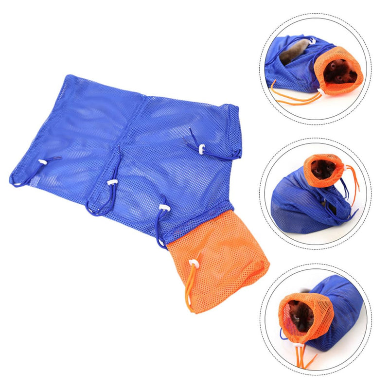 Cat bathing bag with drawstring, made of breathable, quick-drying material, for cats and kittens during grooming and nail trimming.