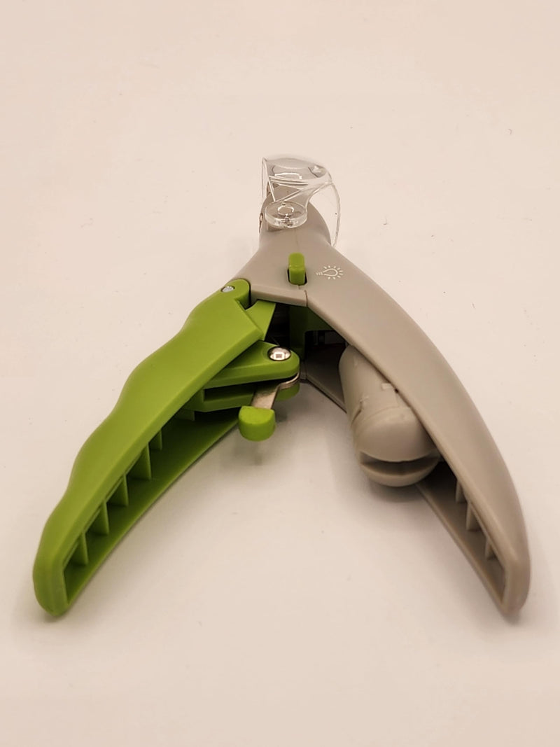 Illimunated LED Pet Nail Clipper with Claws Trapper, Green, Grey - PawsPlanet Australia