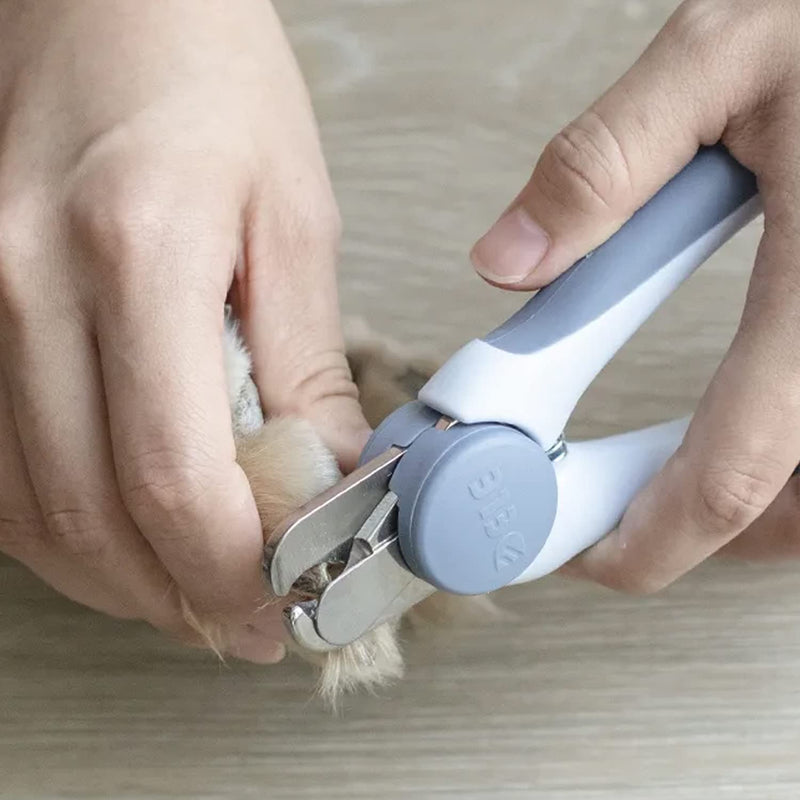 Pet Nail Clipper - Pet Grooming Tool for Nail Clipping and Trimming - Suitable for Dogs and Cats, Equipped with a Safety Guard and Razor Sharp Blade for Precision - plus a Bonus Free Nail File (Blue) - PawsPlanet Australia