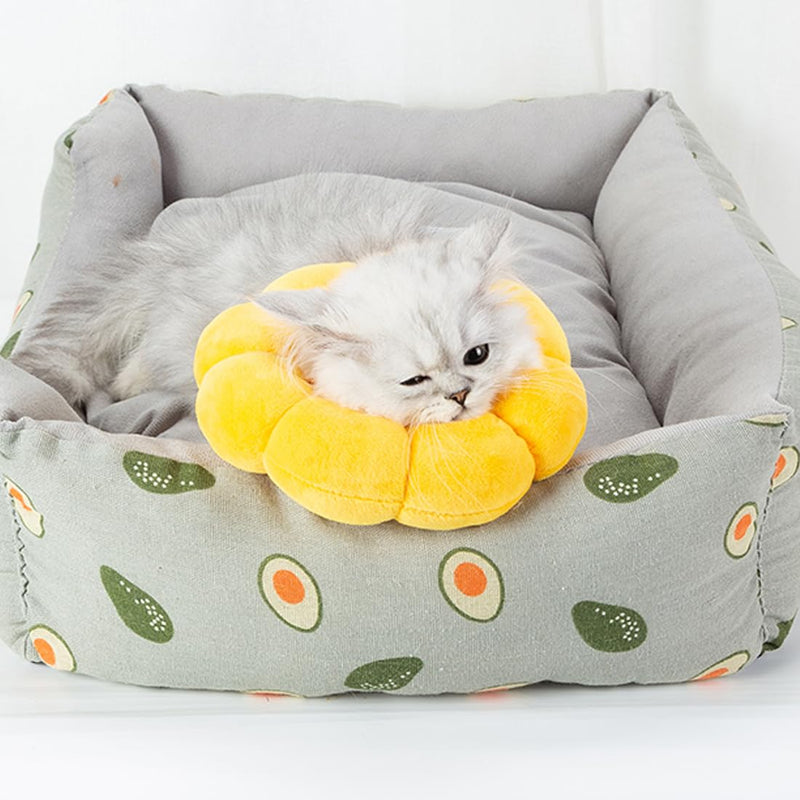 1 x Adjustable Soft Flowers Cat Recovery Collar Cone for Cats Small Dogs After Surgery and Injuries (M)