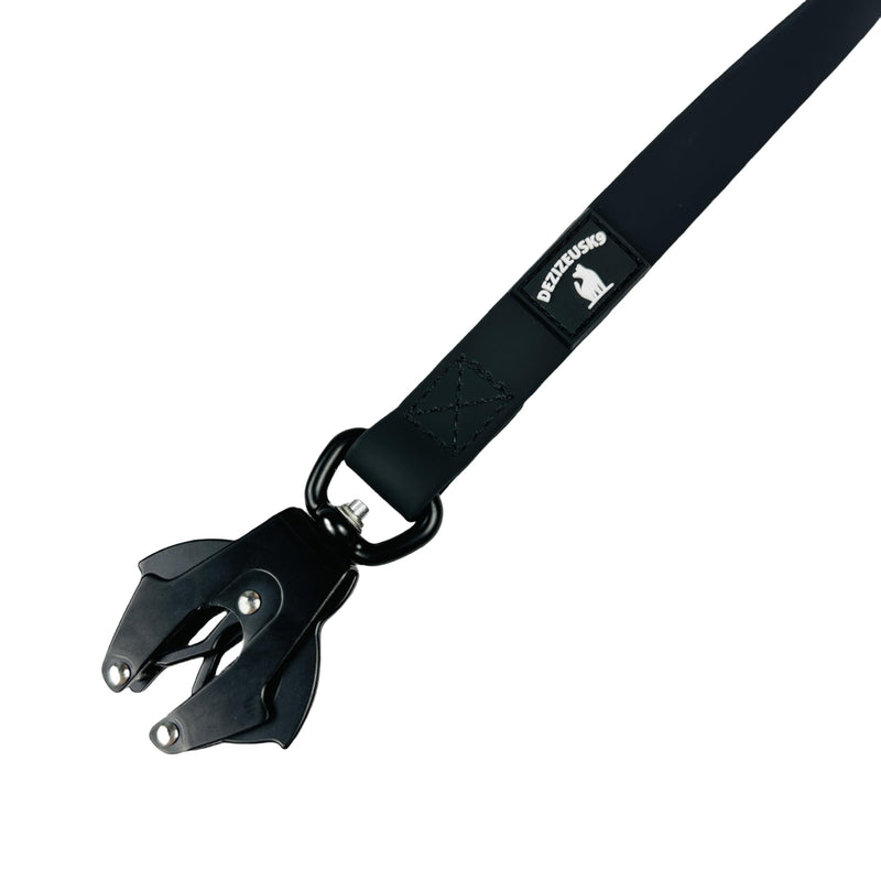 Heavy Duty Waterproof Dog Leash - Large Scissor Frog Quick Release Clasp, PVC Rubber Coated Nylon Training Lead for Large and X-Large Dogs, Odor Free, Durable, Easy to Clean, Nonslip Grip, Secure Hold 10FTLG BLACK PVC