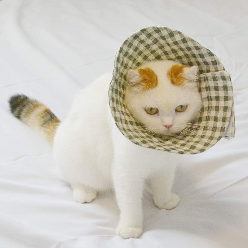 Cat Cone Collar Adjustable After Surgery, Comfortable Pet Cone E-Collar for Large Medium Small Cats Kitten Puppy to Stop Licking(Green Plaid-S) S Green Plaid - PawsPlanet Australia