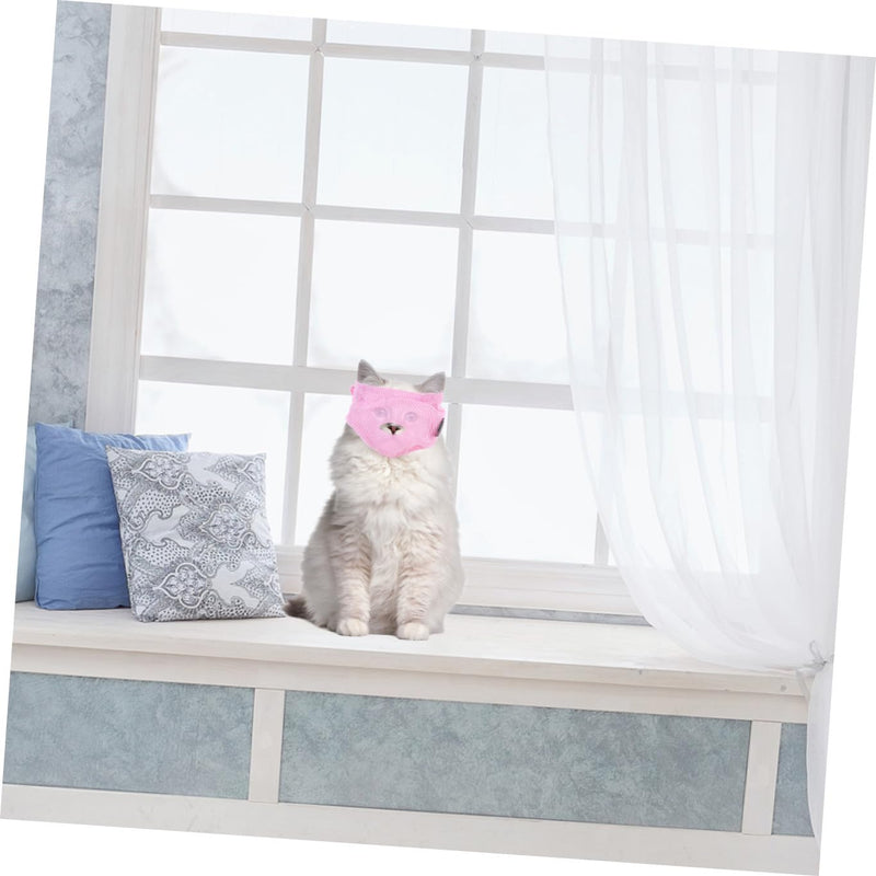 Breathable polyester cat muzzle. Secure protection against licking and biting for cats and kittens. User-friendly for bathroom and pet shop.