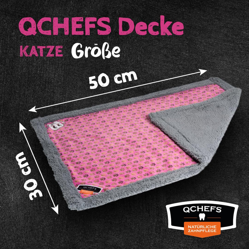 Qchefs Gl√ºckkiste Cat Cuddly Cloth - Toothbrush Flips as Dental Care Treat - Hypoallergenic - Low Calorie - Gift Set with Cuddle Cloth and Stainless Steel Tin - Sustainable Cat Gift Gl√ºckkiste Cuddly Cloth Cat