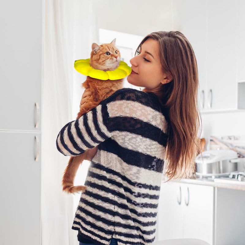 ifundom Soft Cat Collar Donut Style Made of Plush Adjustable Size 17-27cm Comfortable Recovery Neck Collar for Kittens and Cats up to 4.5kg Yellow
