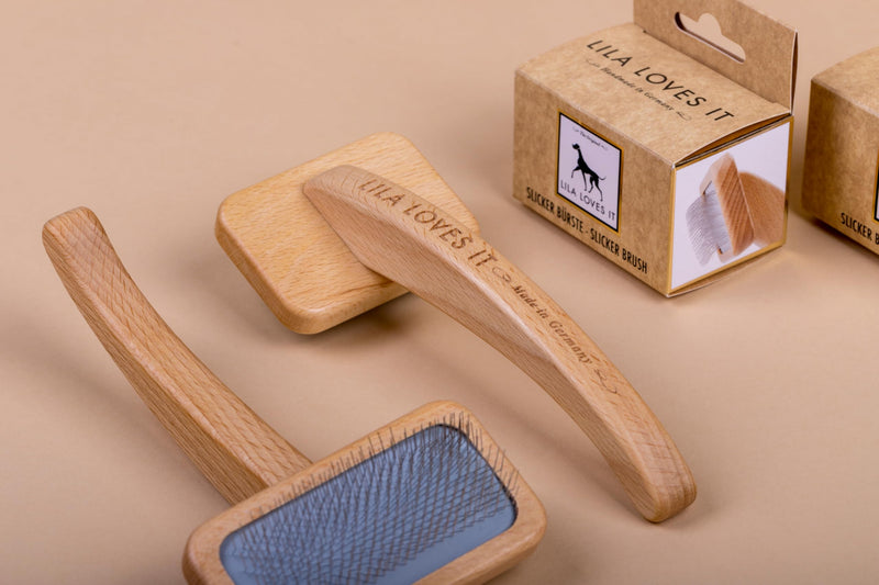 Undercoat brush for dogs - with rounded metal tines, vegan, with beech wood from sustainable forestry, SLICKER BRUSH SMALL by LILA LOVES IT - PawsPlanet Australia