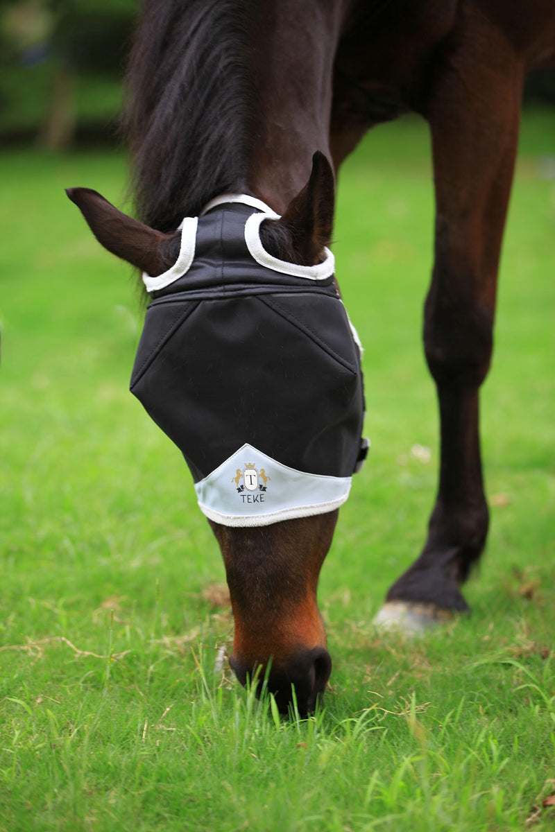 T TEKE Fine Mesh Horse Fly Mask w/No Ears, UV Blocking 3D Eye Visor with Extra Fleece Cushioned Forehead, Protection from Insect Pests, Full, Red