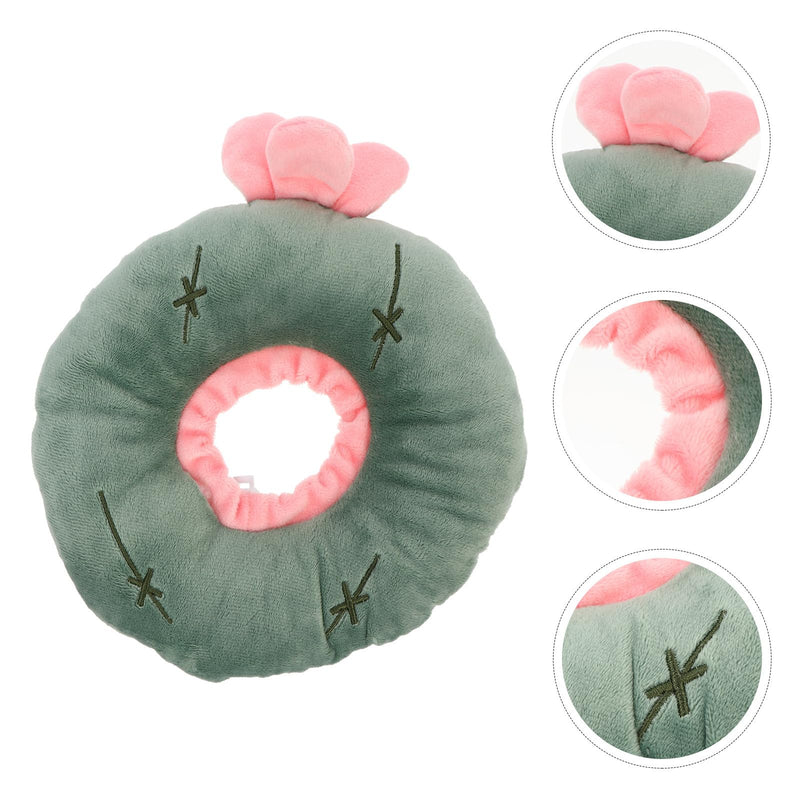 HOMSFOU Adjustable Cat Recovery Collar made of Green Plush with Protective Function Allows Eating, Sleeping and Drinking After Surgery for Pets 1.5-6 kg