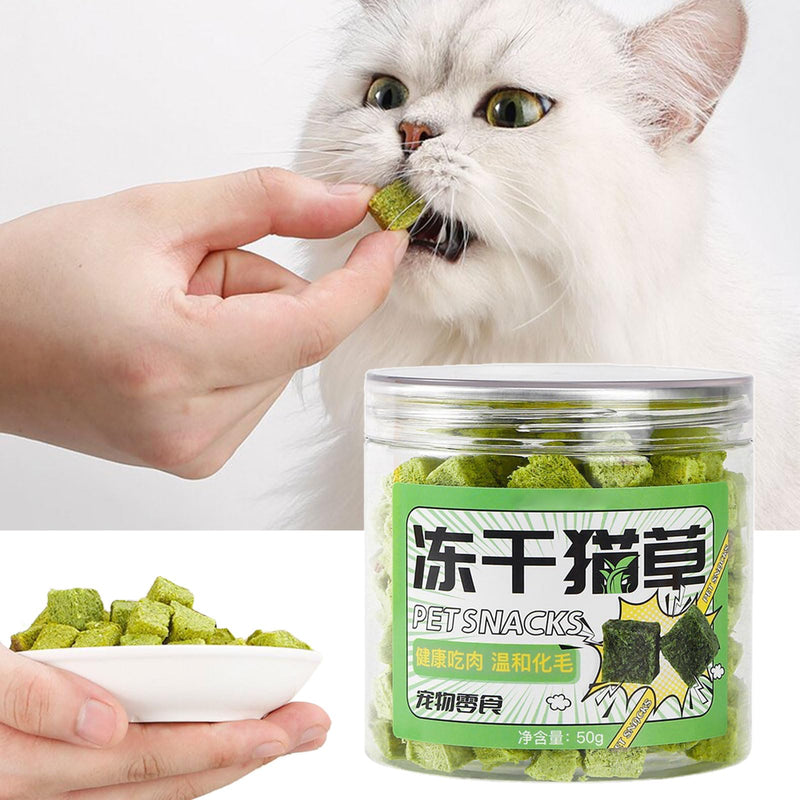 50g cat grass treats to help remove hairballs. Say goodbye to hairballs. Functional. Improve your teeth's dental health. Snacks