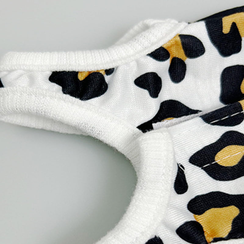 Postoperative bandage for pets, medical grade, soft abdominal bandage with a close-fitting design, professional post-operative cover, ideal for skin irritations in kittens