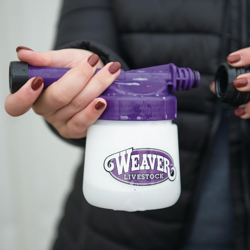 Weaver Livestock Mini Foamer for Cleaning Horses, Goats, Sheep, Swine or Dogs Includes Container with lid and Spray Nozzle with Easy On/Off - PawsPlanet Australia