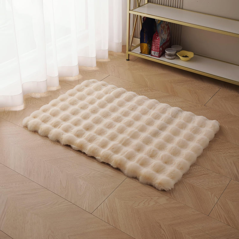 SHENGOCASE Pet Cushion Pad, Faux Fur Dog and Cat kneading Pillow, Cozy Bed Insert for Crate Pad Padding for Cage Kennel (23.6" x 35.4") 23.6" x 35.4" Beige - PawsPlanet Australia