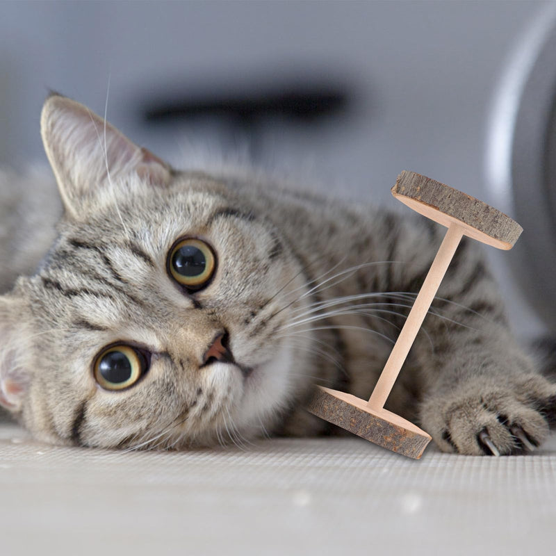 Wooden cat chew stick, 2 pieces, for stress reduction and behavioral prevention for cats and kittens during transport. Random style.