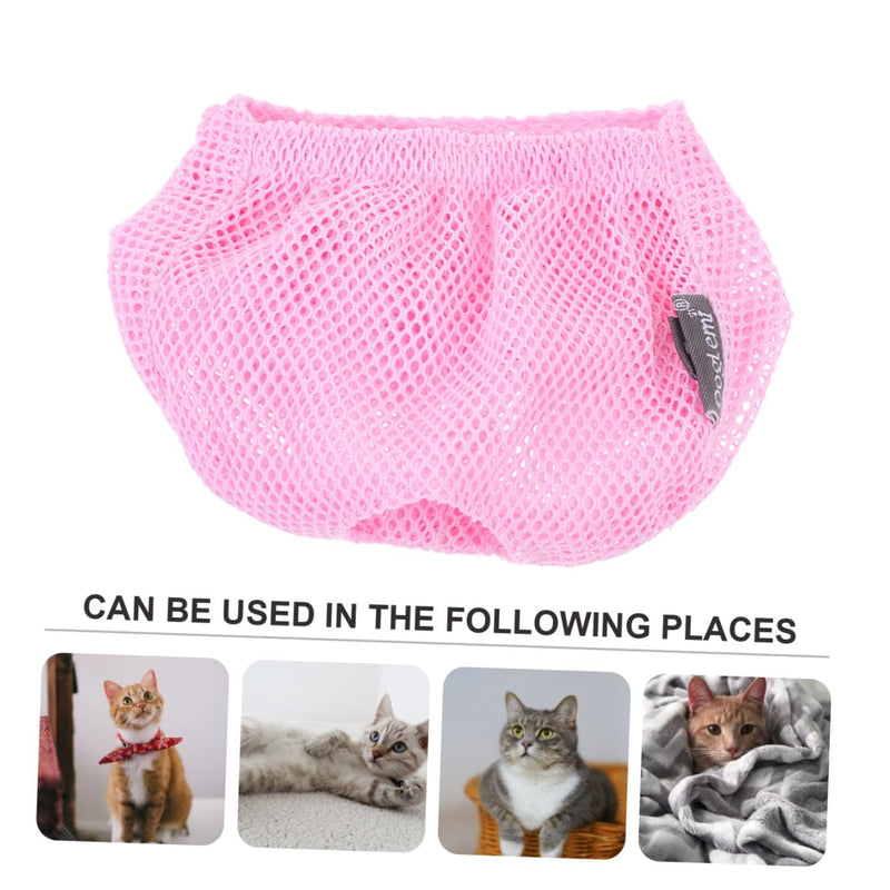 Breathable polyester cat muzzle. Secure protection against licking and biting for cats and kittens. User-friendly for bathroom and pet shop.