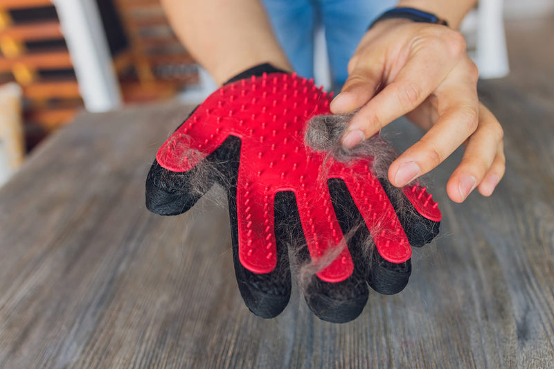 PAIR of Low-Cost Pet Grooming Gloves - Superior Care for Your Furry Friends. Ideal for Grooming, Deshedding, Bathing & Massaging Your Dogs & Cats with Long/Short/Curly Fur - RED - PawsPlanet Australia