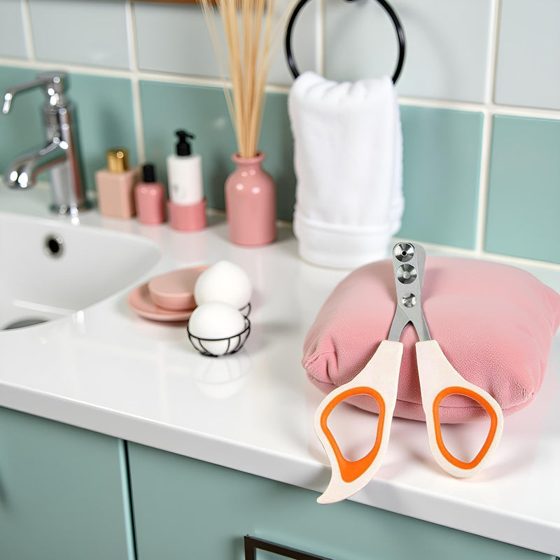 Jowxsx Orange Cat Nail Clippers with Circular Cut Hole,Cat Claw Clippers Cat Nail Trimmers Avoid Over Cutting Pet Nail Clippers Grooming Tool for Cat,Cat Nail and Trimmers，Grooming - PawsPlanet Australia