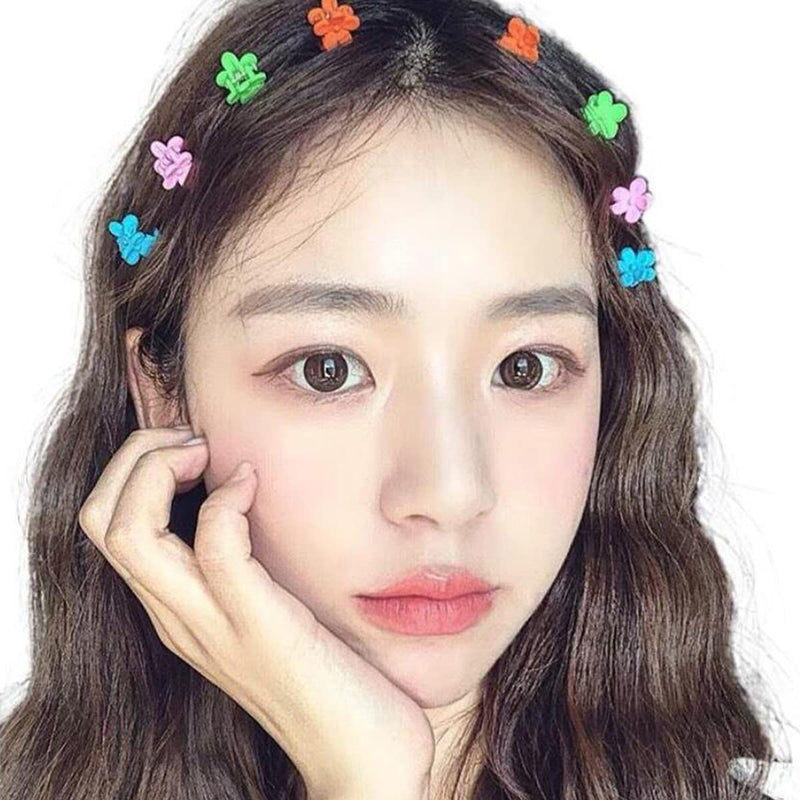 FZBNSRKO 100pcs Mini Hair Claw Clips Colorful Cartoon Animals/Vegetables/Flower Mini Hair Claw Clips Small Barrettes for Baby Girls Toddlers Teens Kids(Random Style)