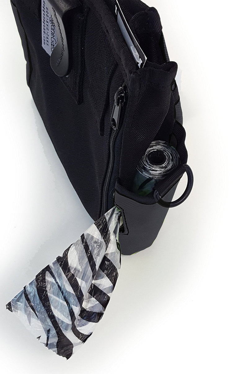 Doggone Good! Rapid Reward Pouch w/Free Belt Strap Buy Directly from Manufacturer with belt Black - PawsPlanet Australia