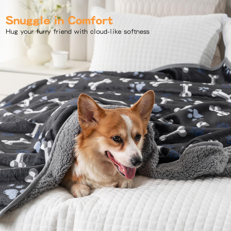 Waterproof Dog Blankets Pet Blanket 50"x60", Soft Fluffy Sofa Car Bed Protector, Reversible Sherpa Fleece Dog Blanket for Large Dogs (Navy Paws) Navy Paws 50"x60" - PawsPlanet Australia