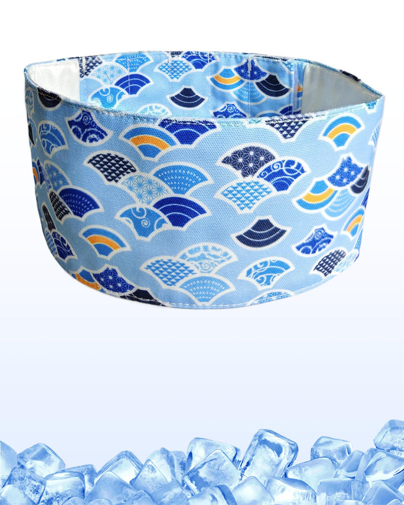 Hosiwei Dog Cooling Collar with Ice Packs - Adjustable Pet Cooling Bandana for Summer, Reusable & Freezable Neck Wrap Scarf for Dogs - Hot Weather Chill Out Accessory Blue Wave Medium