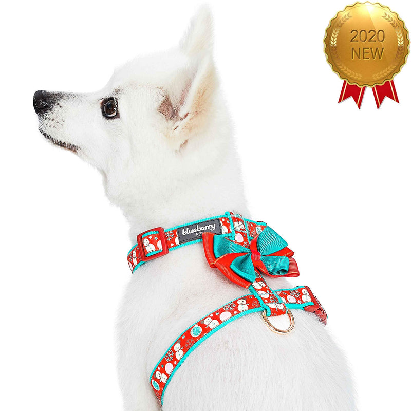 Blueberry Pet Snowman Making Christmas Designer No Pull Dog Harness with Bowtie, Small, Adjustable Harnesses for Dogs (17.75" - 21.25") Chest Girth (Pack of 1) Harness - Snowman Making - PawsPlanet Australia