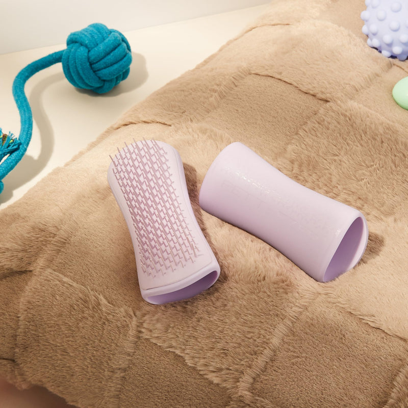 Tangle Teezer | Pet Teezer | Puppy Grooming Brush | Short, Medium Hair | Soft Bristles to Detangle Knots | Lilac