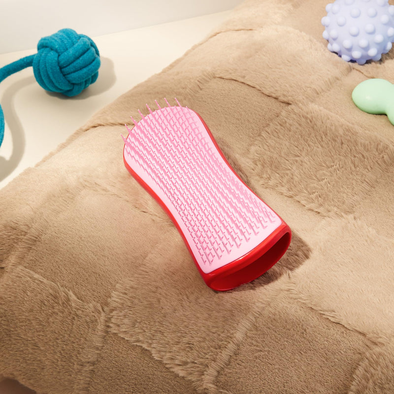Tangle Teezer Large Pet Teezer De-Shedding Grooming Brush - Dry or Bath Brush - The Perfect Deshedding Brush for Dogs - Red & Pink - PawsPlanet Australia