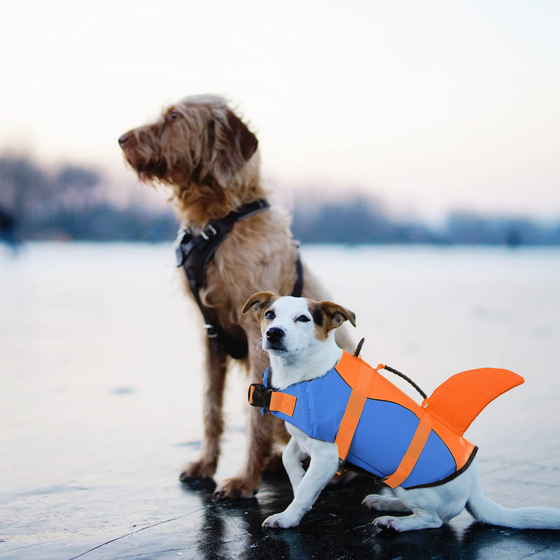 Queenmore Dog Life Jacket, Adjustable Dog Life Vest, Pet Lifesaver for Swimming, Shark Life Jacket with Rescue Handle, Rip-Stop Safety Vest for Small Medium Large Dogs Orange