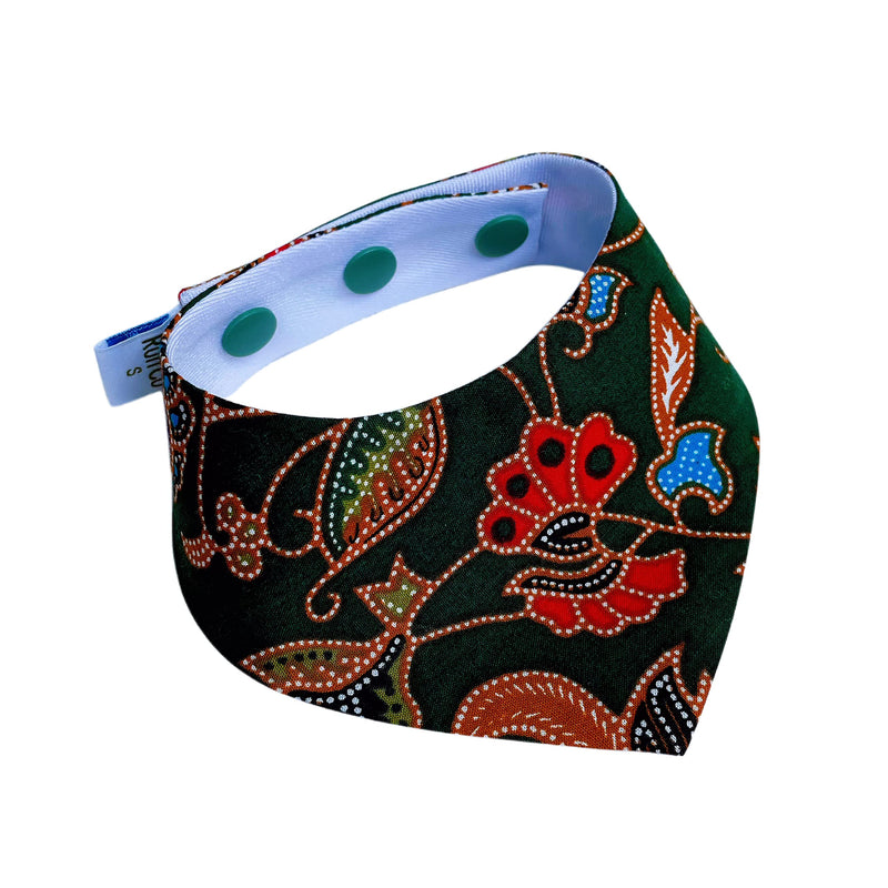 Green Classic Batik Collection Beautiful Pet Fashion Bandana with Plastic Snap Button - 1PCS Washable Bandana Double Reversible Scarf Accessories for Small to Large Dog Puppy Cat Rabbit Medium Green - PawsPlanet Australia