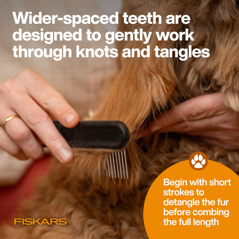 Fiskars Pet Wide Tooth Comb, Cat & Dog Comb, Wide-Spaced Rounded Teeth & SoftGrip™ Handle for Gentle Detangling, Cat and Dog Supplies, 7”, Orange/Black