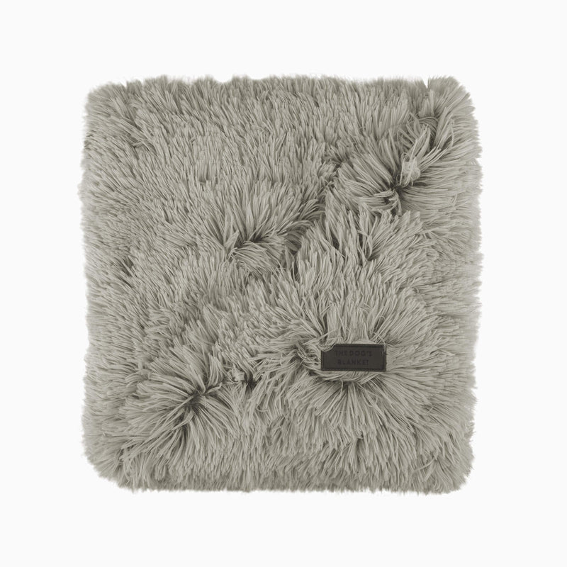The Dog’s Blanket – Faux Fur Dog Blanket, Silver Grey, XL, 38x54 Silver Grey Fur XL Blanket (38x54") - PawsPlanet Australia