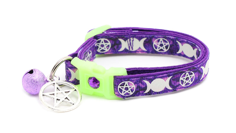 Wicca Cat Collar with Occult Charm & Bell | Witch's Familiar Cat Collar | Glow in The Dark | Safety Breakaway Collar (Small(10lbs & Less), Amethyst) Small(10lbs & Less) - PawsPlanet Australia